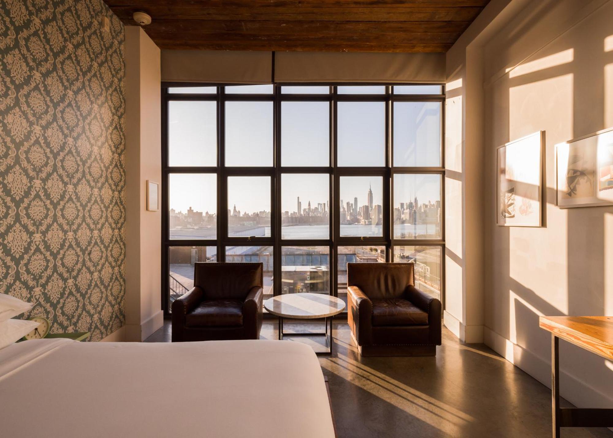 Manhattan View King Room,1758436574:JPEG
